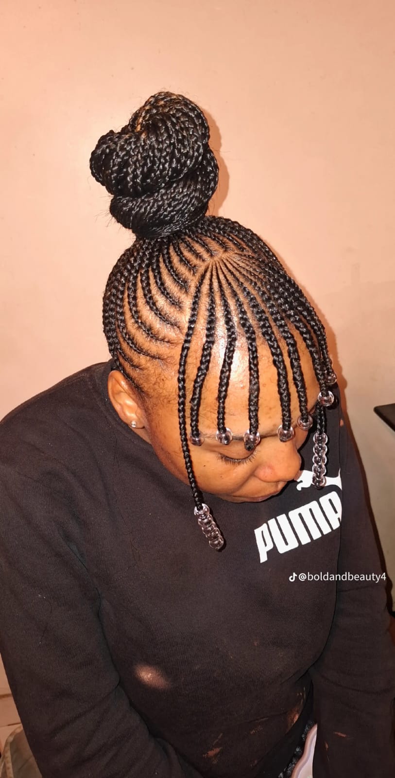 Medium Knotless Braids